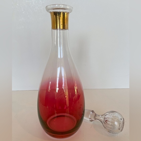 Vintage Cranberry Glass Decanter with Crystal Stopper & 6 Wine Glasses Set - Picture 3 of 15